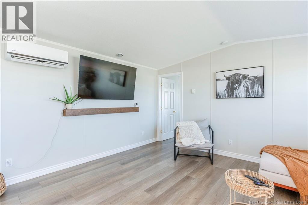 8 Frank Street Property Photo 36