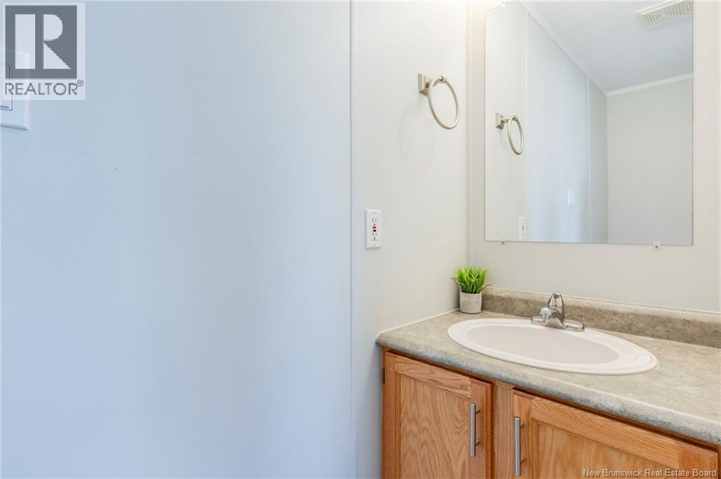 8 Frank Street Property Photo 42