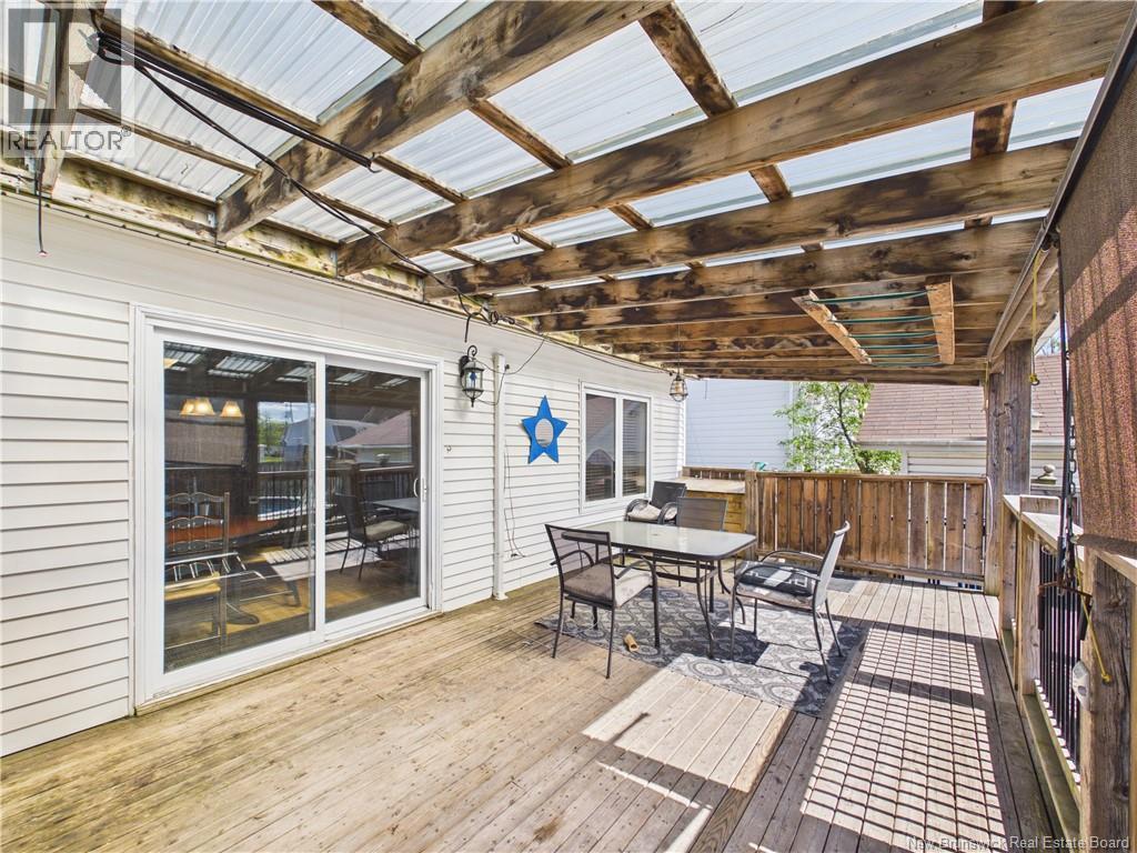 420 High Street Property Photo 6