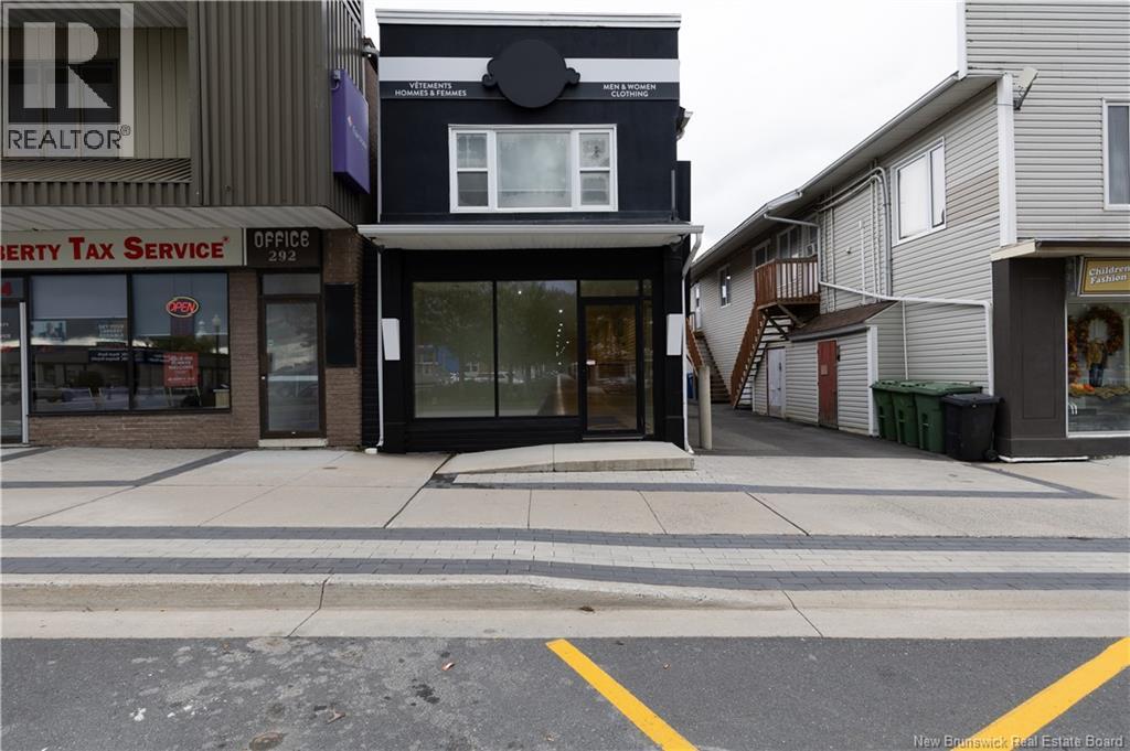 288 Broadway Boulevard Property Photo 3