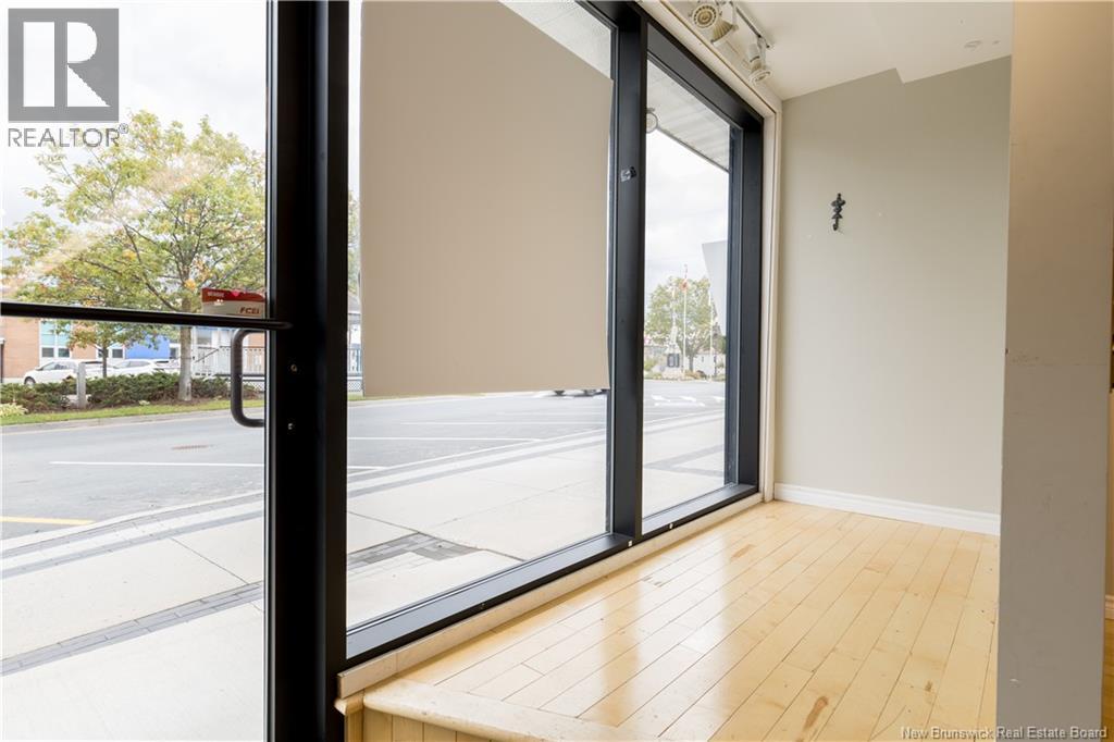 288 Broadway Boulevard Property Photo 5