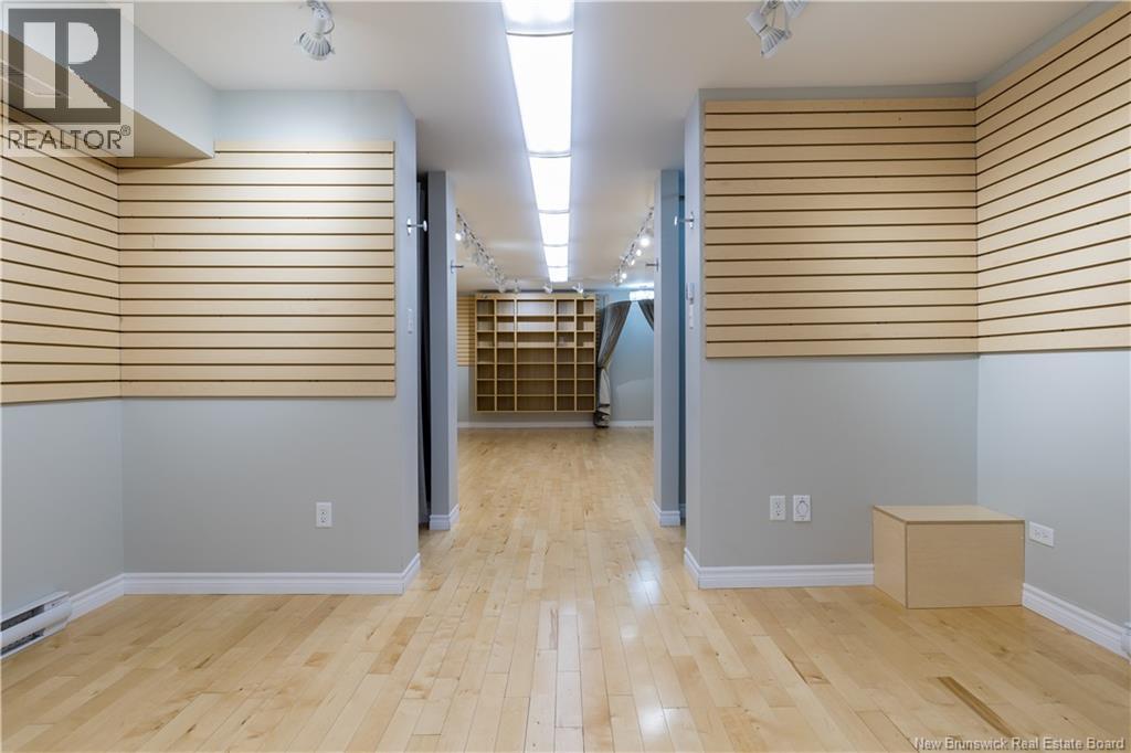 288 Broadway Boulevard Property Photo 9