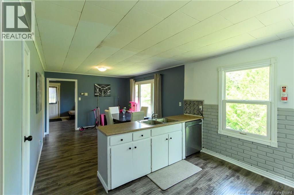 181 Clark Road Property Photo 5