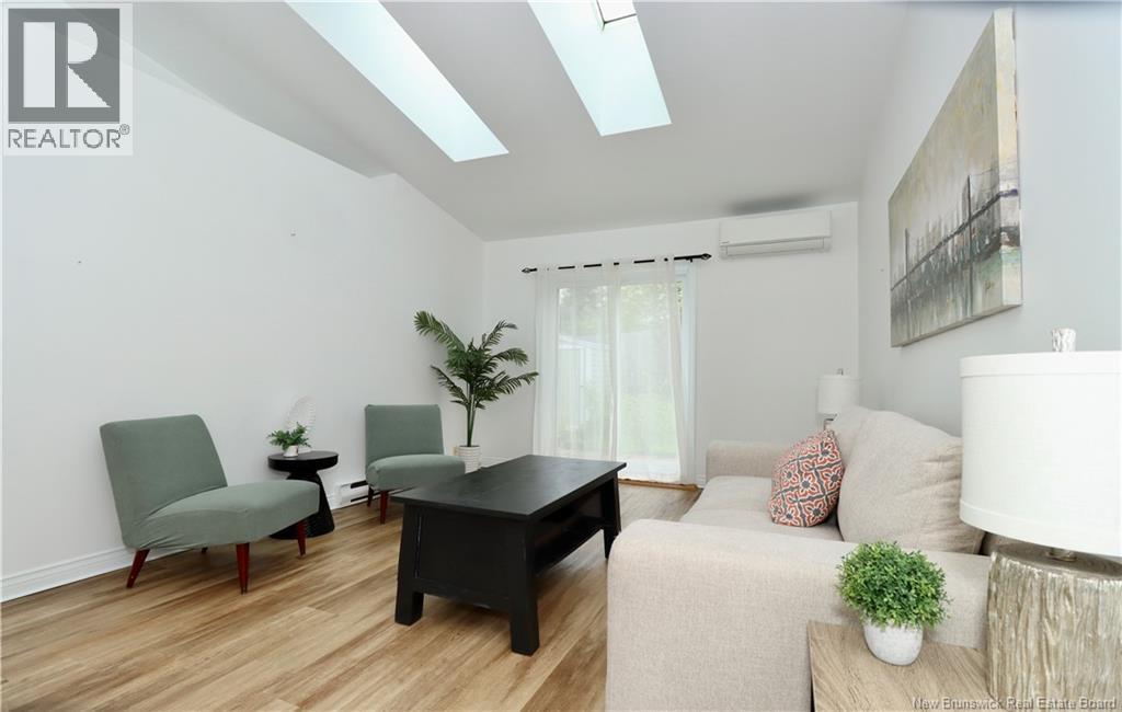 84 Seaman Unit# Unit 5 Property Photo 8