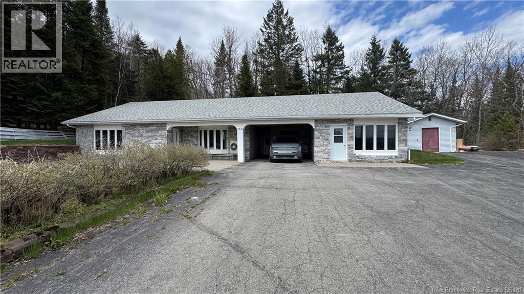 748 Canada Property Photo 1