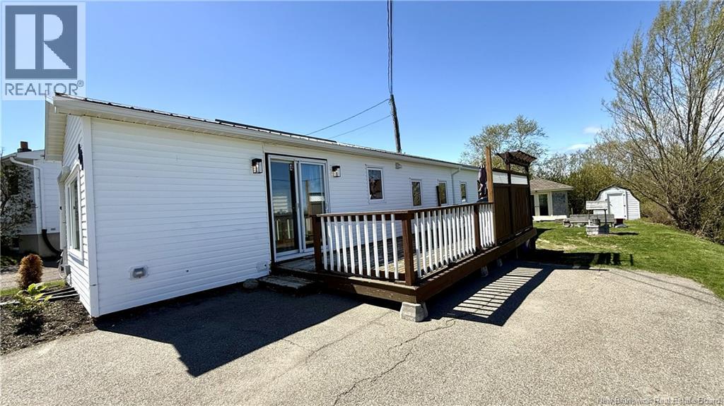 902 Boulevard Des Acadiens Property Photo 2