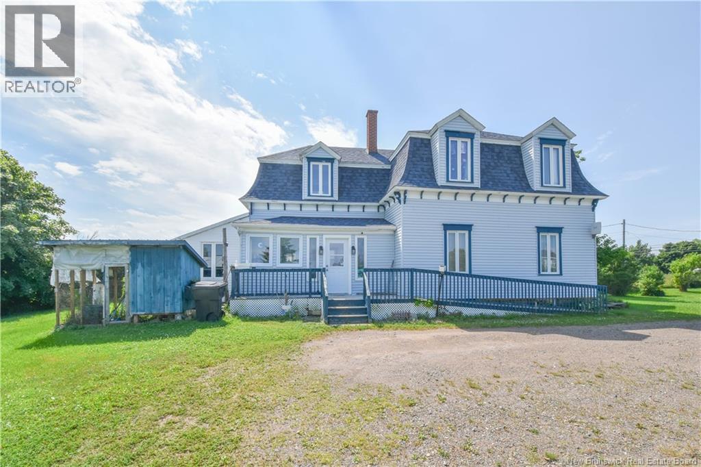 283 Acadie Street Property Photo 6