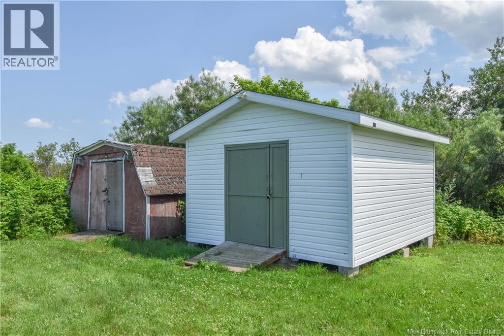 283 Acadie Street Property Photo 7