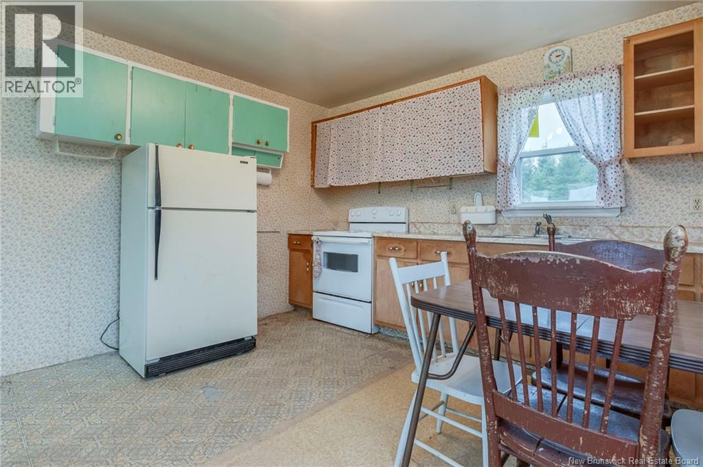 300 Brooklyn Road Property Photo 9