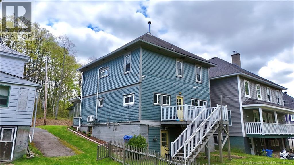 315 St John Street Property Photo 4