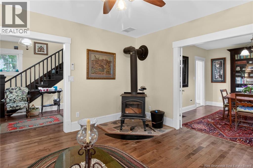 1236 Post Road Property Photo 11