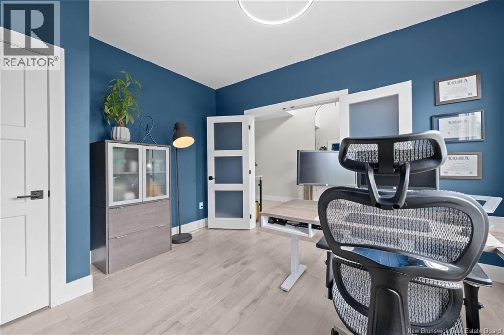 49 Chanterelle Street Property Photo 26