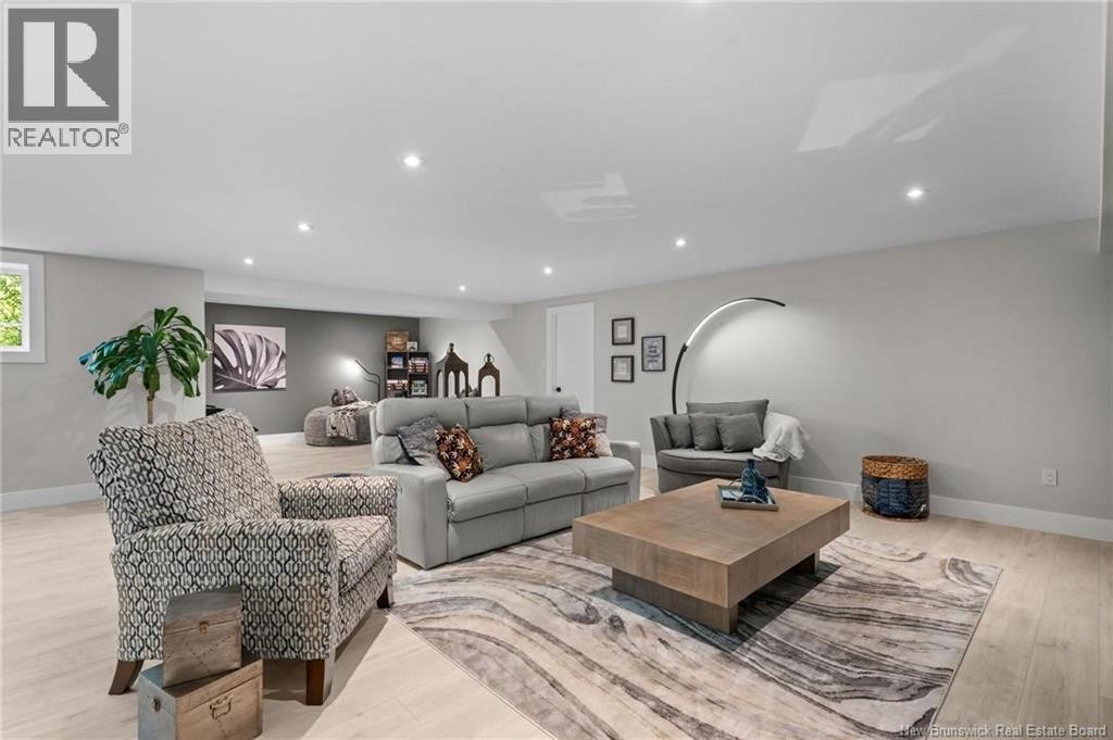 49 Chanterelle Street Property Photo 34
