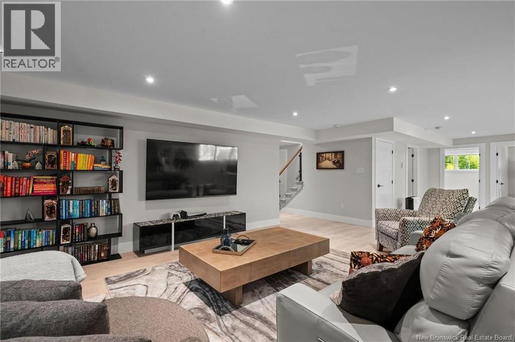 49 Chanterelle Street Property Photo 35