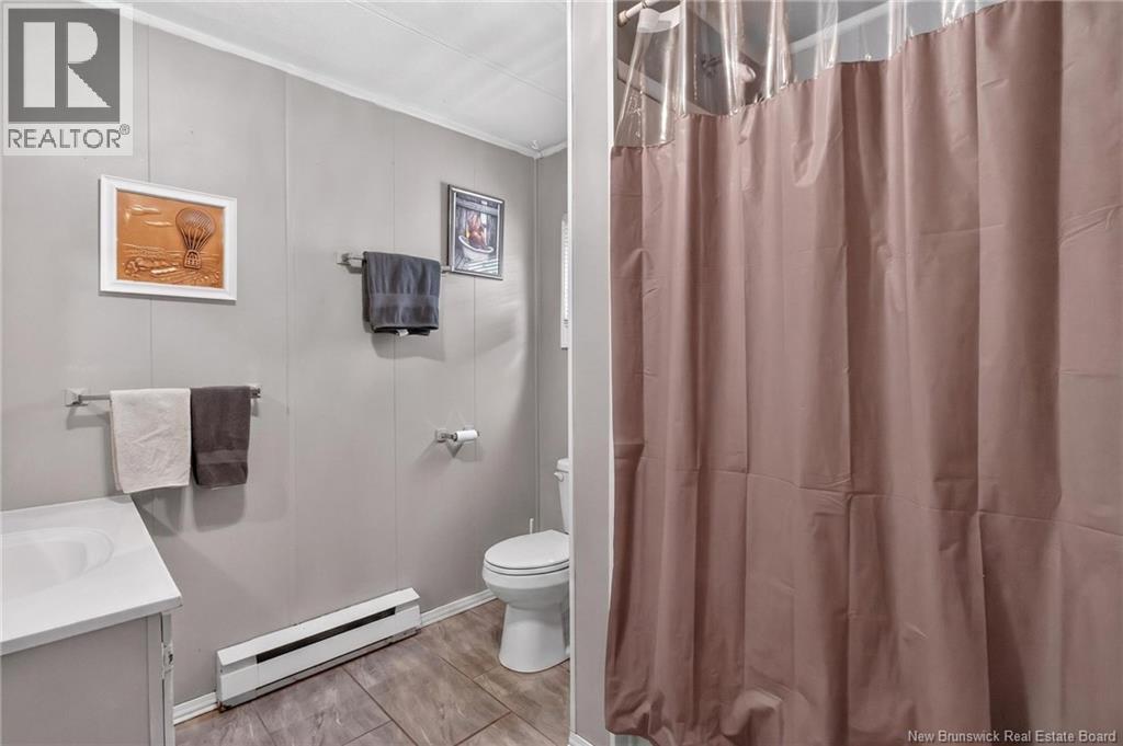 16 Tait Crescent Property Photo 18