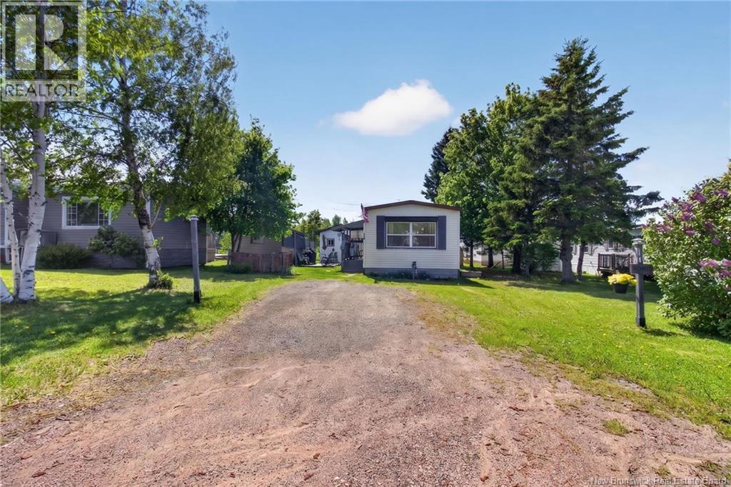16 Tait Crescent Property Photo 23
