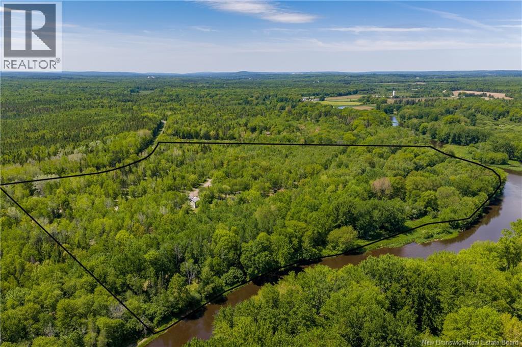 423 Salisbury Back Road Property Photo 1