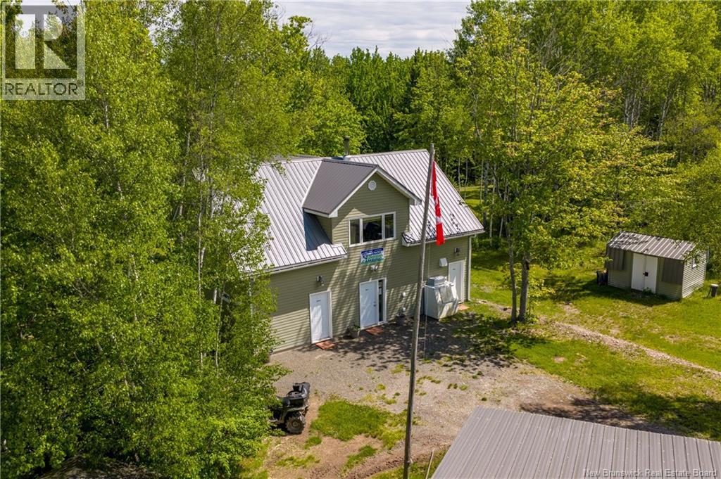 423 Salisbury Back Road Property Photo 6