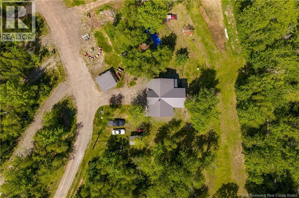 423 Salisbury Back Road Property Photo 28