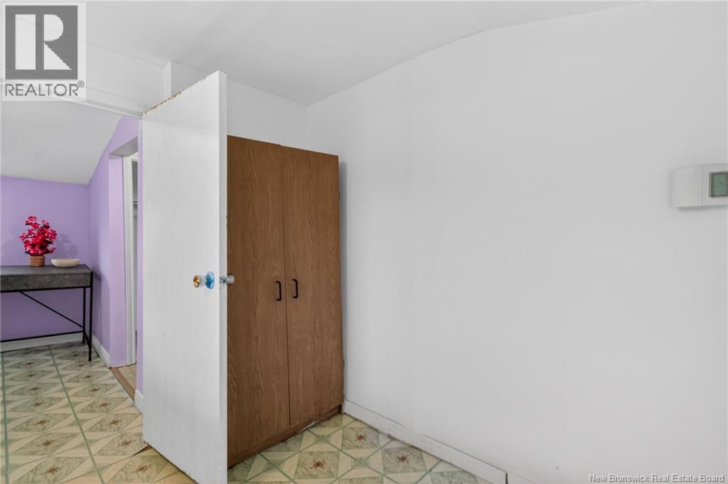 8 Nowlan Avenue Property Photo 24
