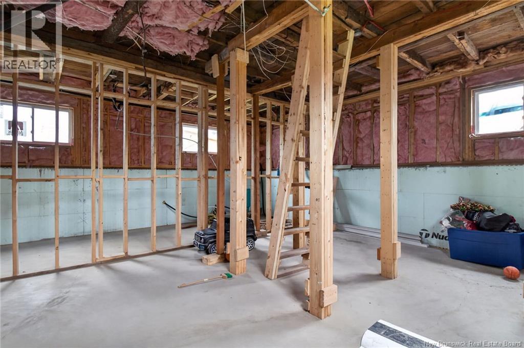 8 Nowlan Avenue Property Photo 29