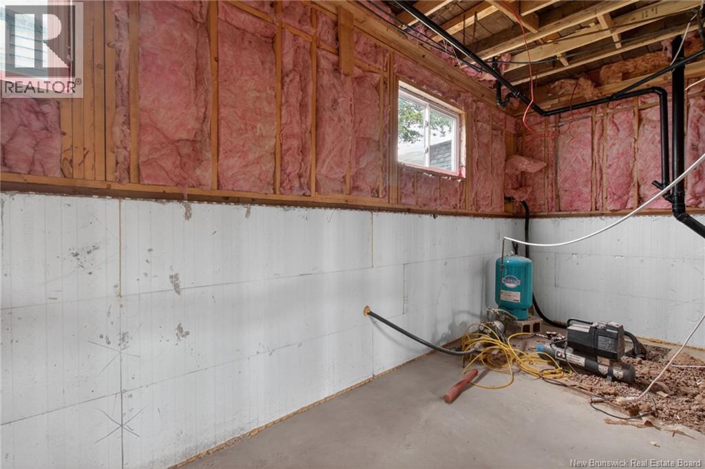 8 Nowlan Avenue Property Photo 31