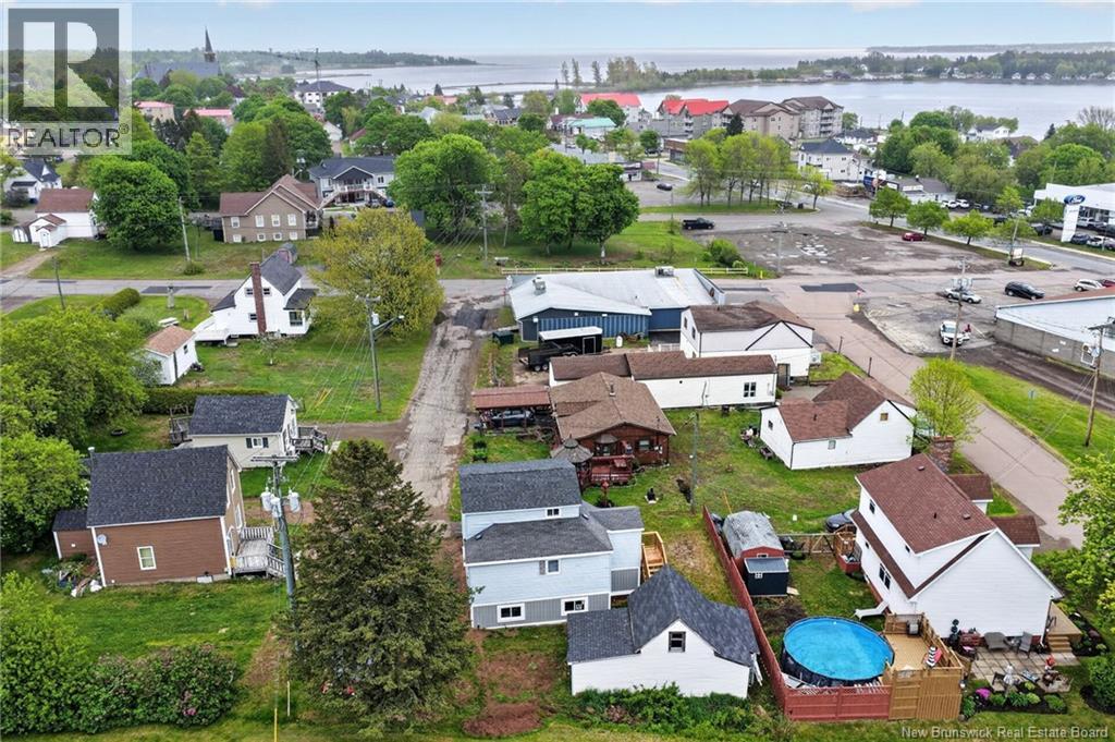 8 Nowlan Avenue Property Photo 37