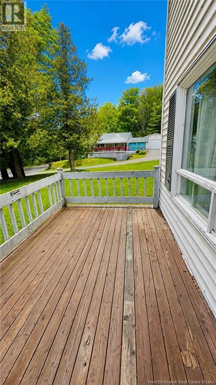 876 Central Street Property Photo 4