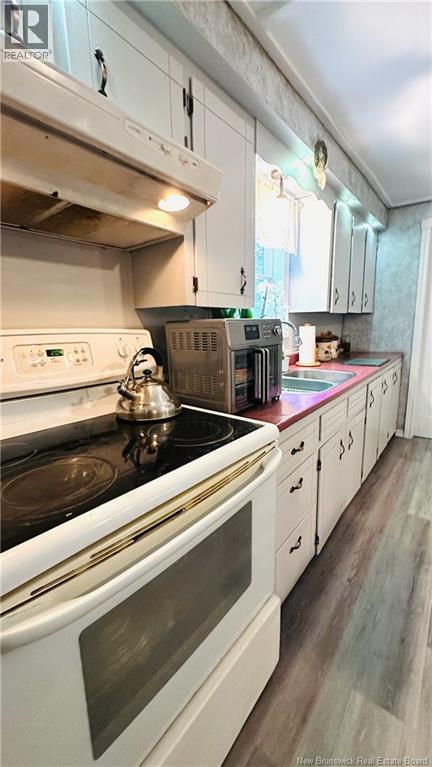 876 Central Street Property Photo 15