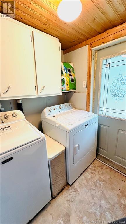 876 Central Street Property Photo 23