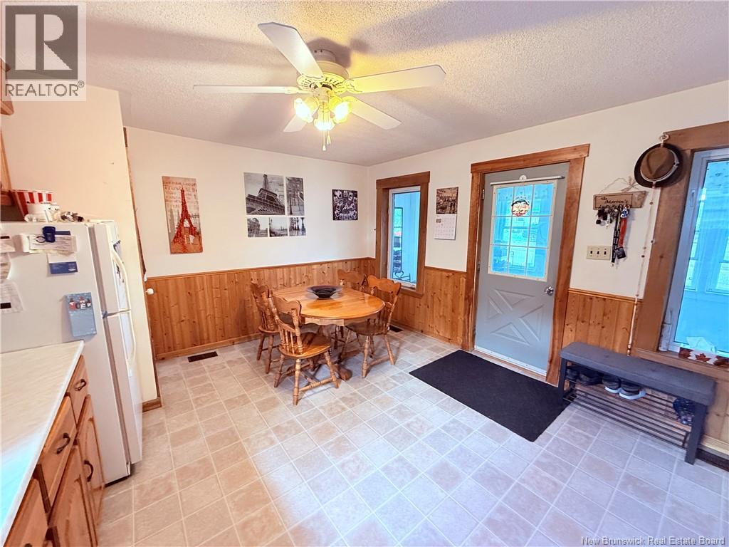 128 Houlton Street Property Photo 7