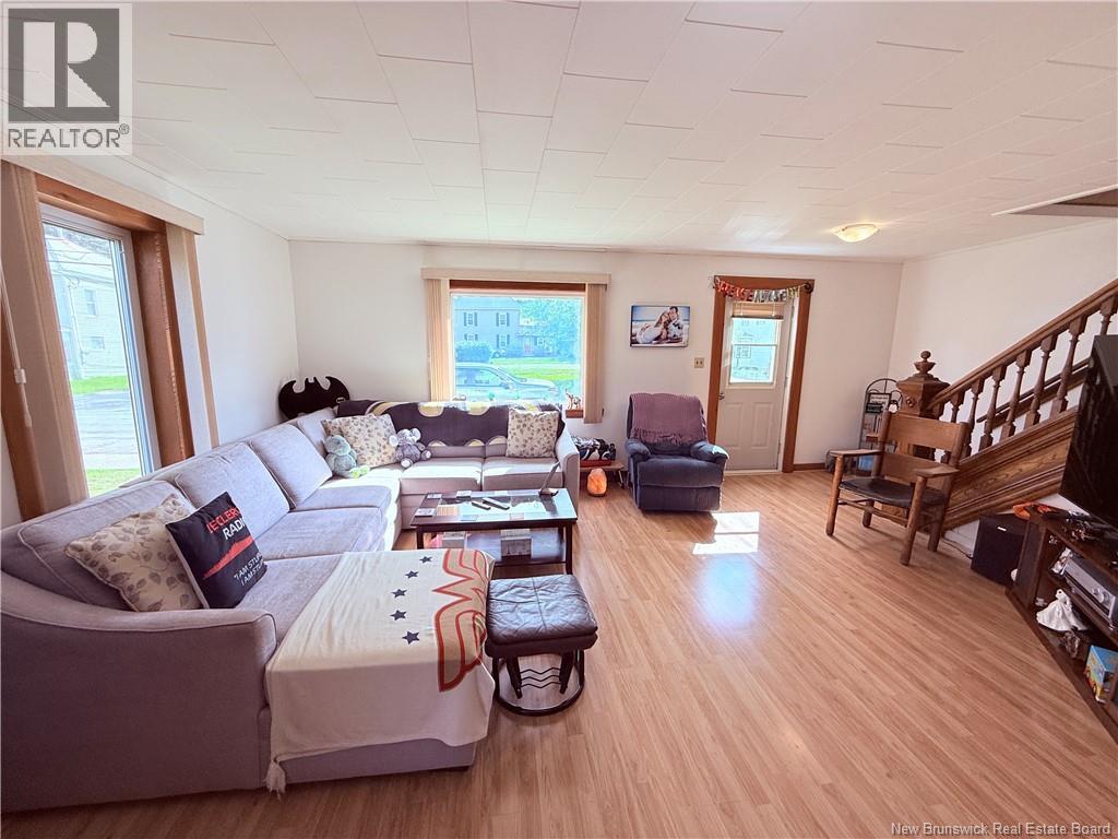 128 Houlton Street Property Photo 10