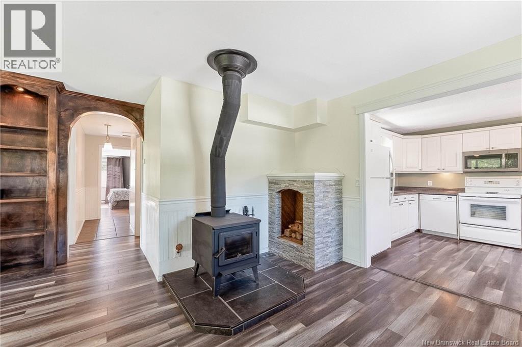 99a Glebe Road Property Photo 23