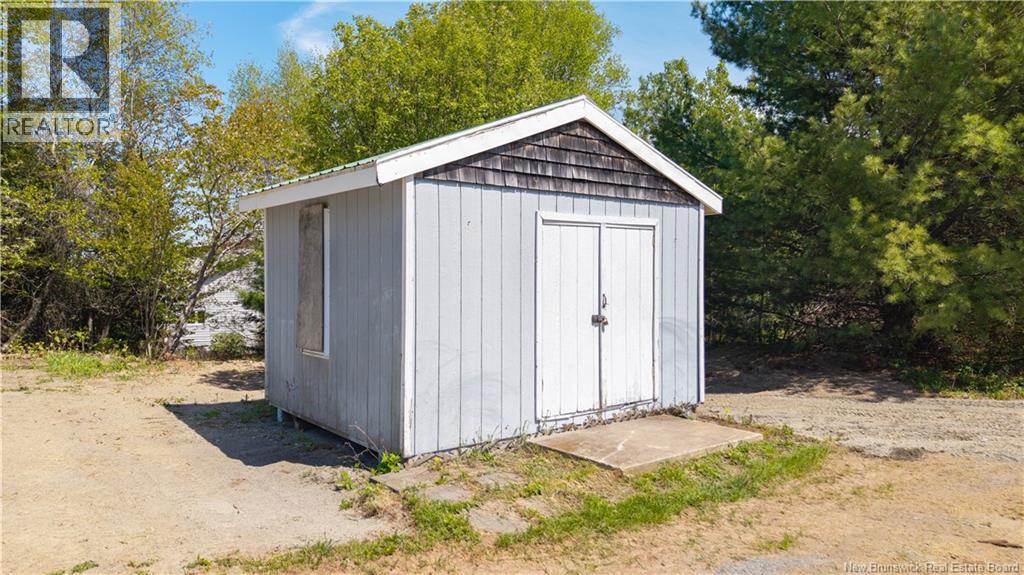 99a Glebe Road Property Photo 38