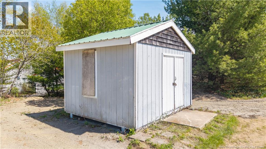 99a Glebe Road Property Photo 39
