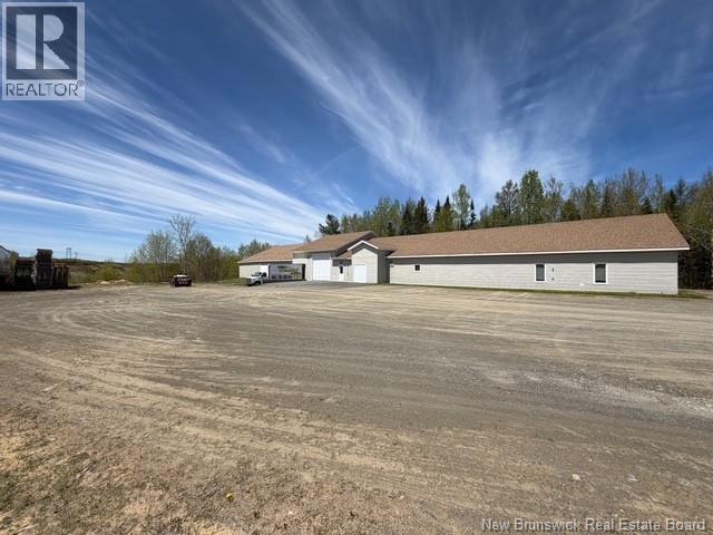 41 Rue Drapeau Property Photo 7