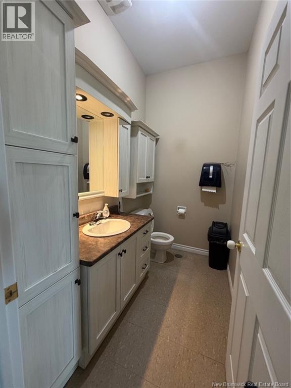 41 Rue Drapeau Property Photo 30