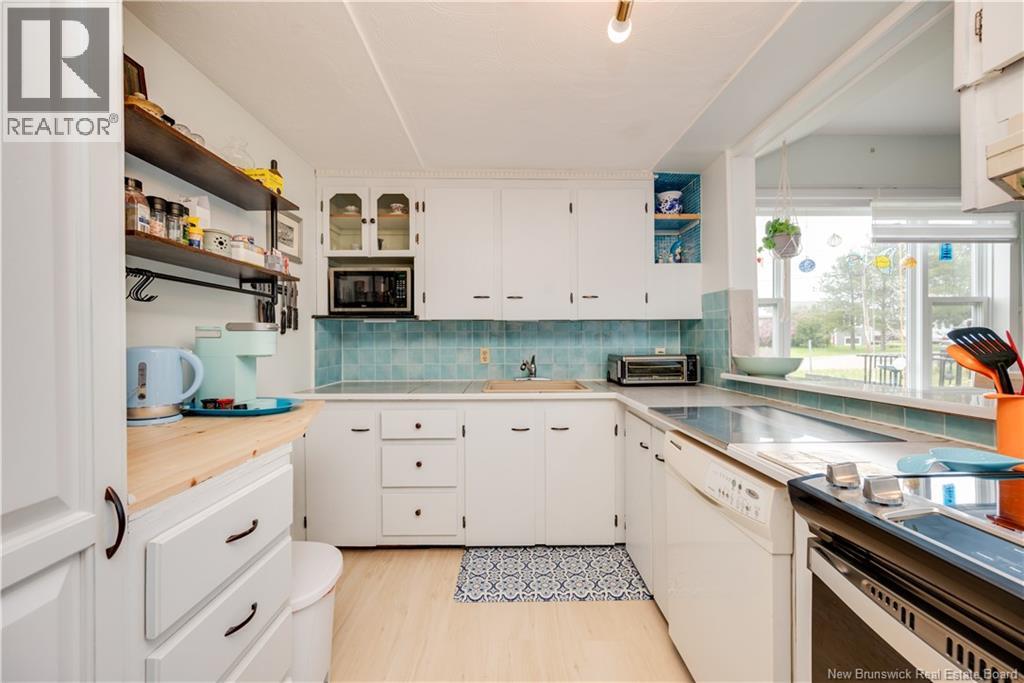 101 Winter Street Property Photo 15