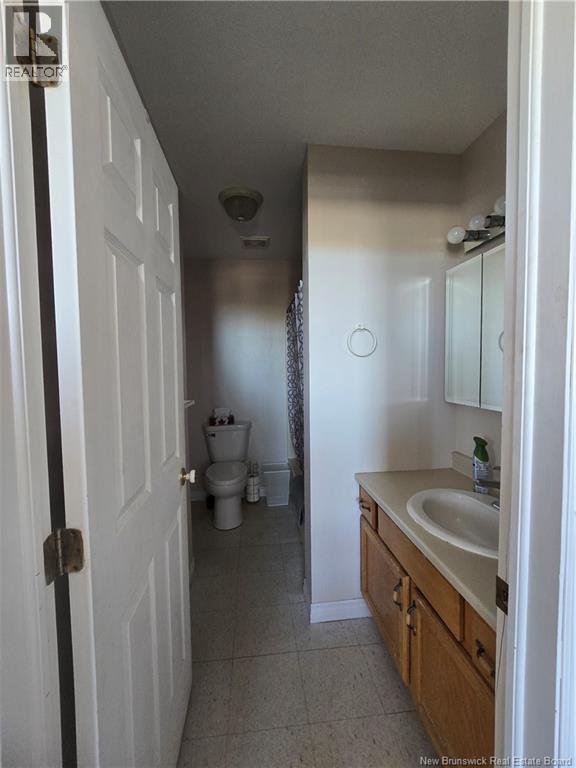 86 Main Street Property Photo 31