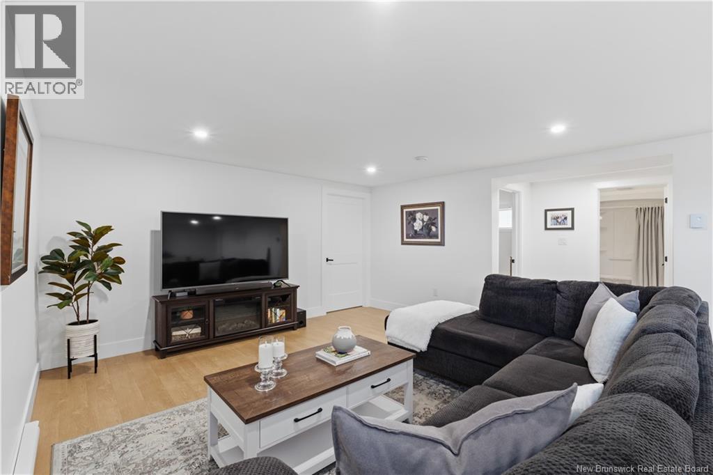 18 Bedeche Street Property Photo 28