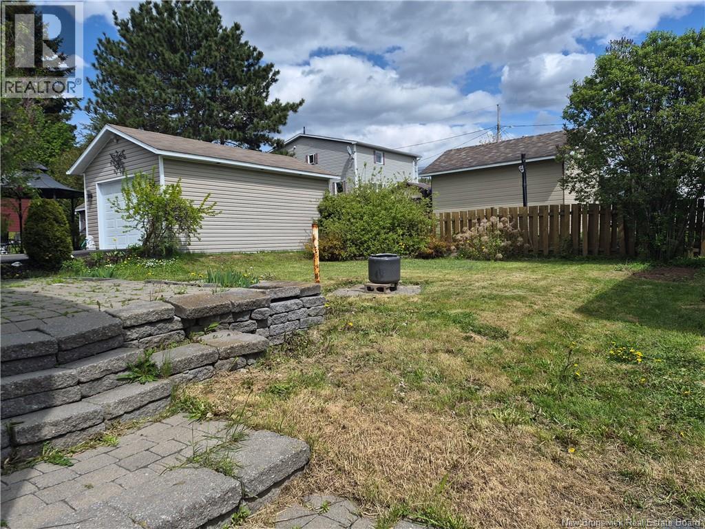 115 46th Ave Property Photo 5