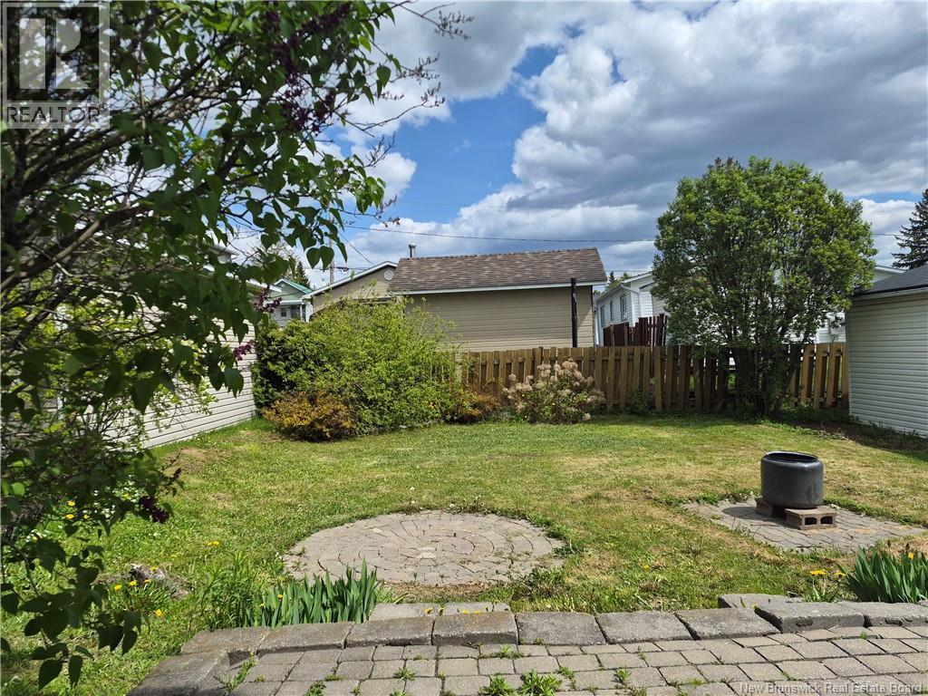 115 46th Ave Property Photo 7