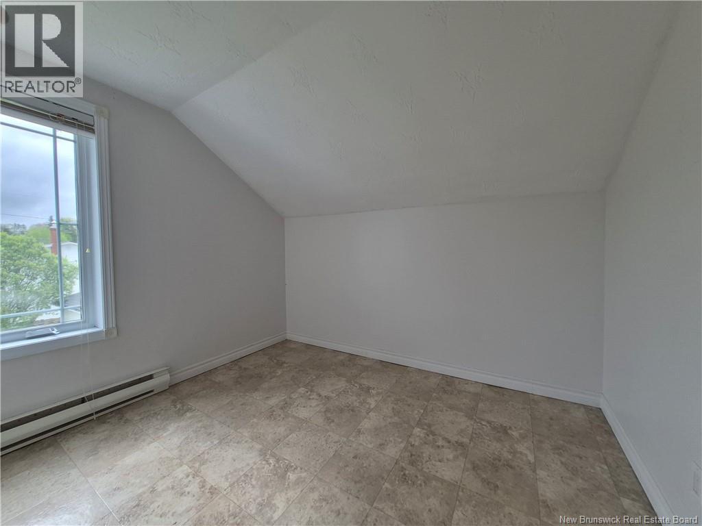 115 46th Ave Property Photo 24