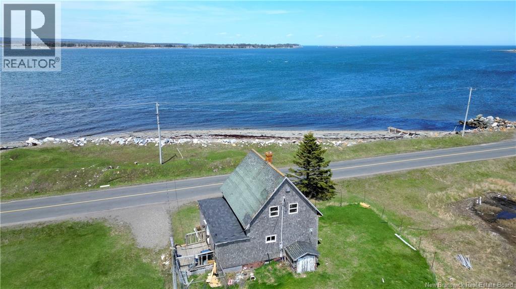 202 White Head Road Property Photo 2