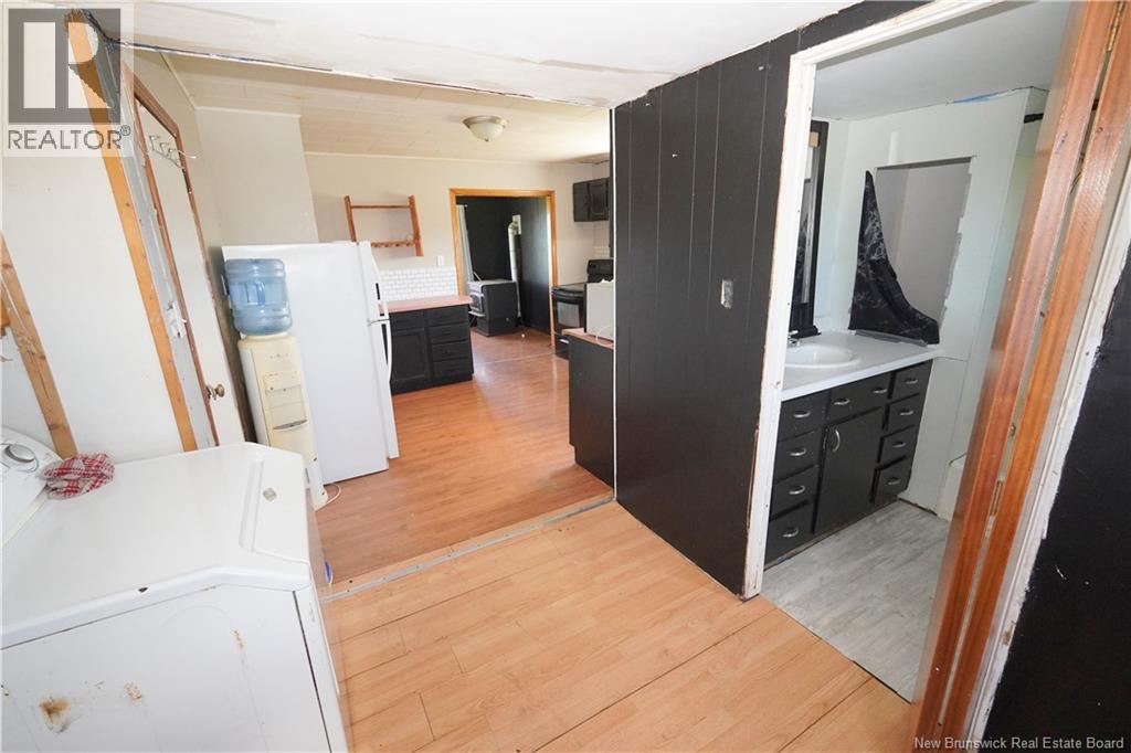 202 White Head Road Property Photo 5