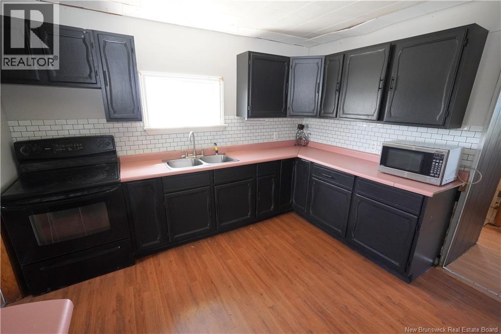 202 White Head Road Property Photo 7
