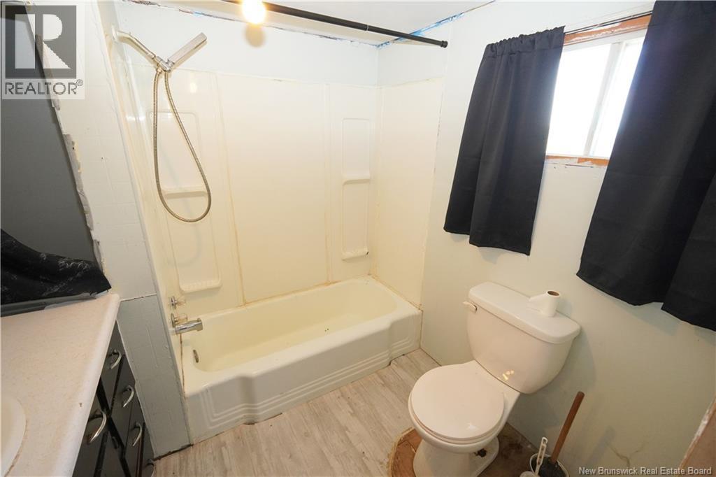 202 White Head Road Property Photo 9