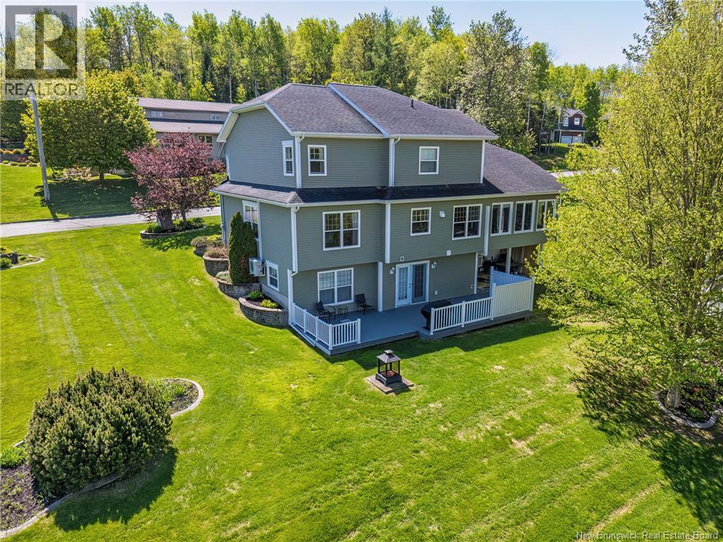 90 Nowlan Street Property Photo 3