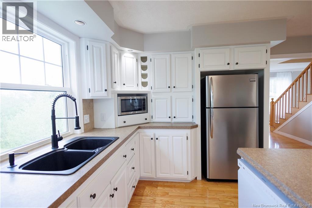 90 Nowlan Street Property Photo 26