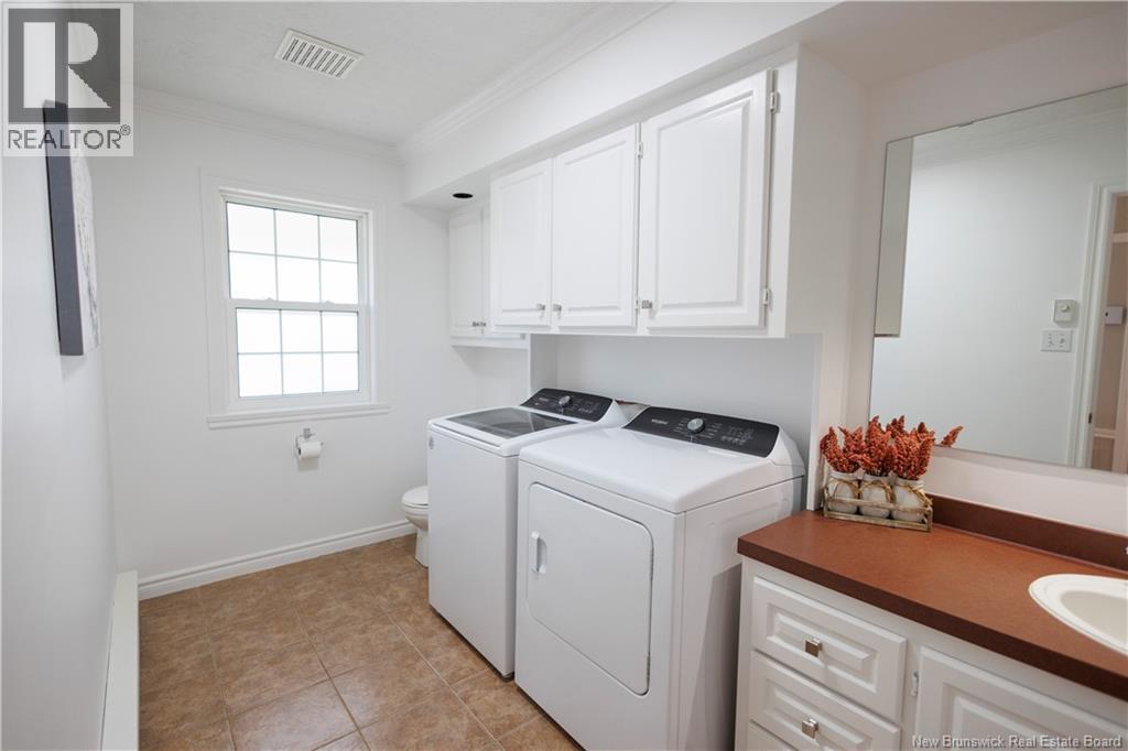 90 Nowlan Street Property Photo 34